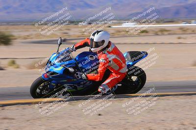 media/Dec-10-2023-SoCal Trackdays (Sun) [[0ce70f5433]]/Turn 9 Inside Set 2 (1115am)/